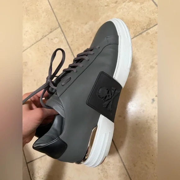 Men's Gray Sneakers philipp pelin